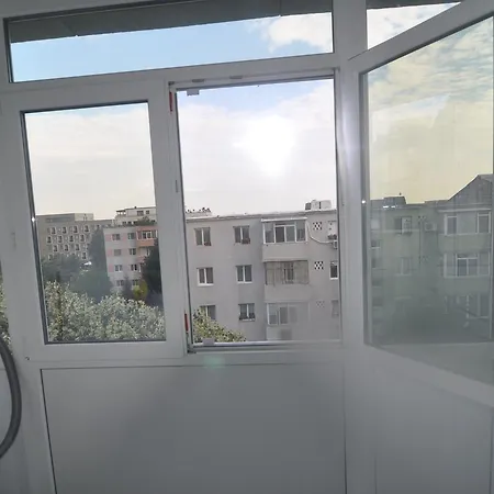 London Apartment